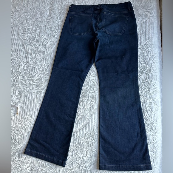 GAP 1969 original fit jeans. Size 14. - Picture 5 of 15